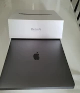 Macbook Air M1 للبيع